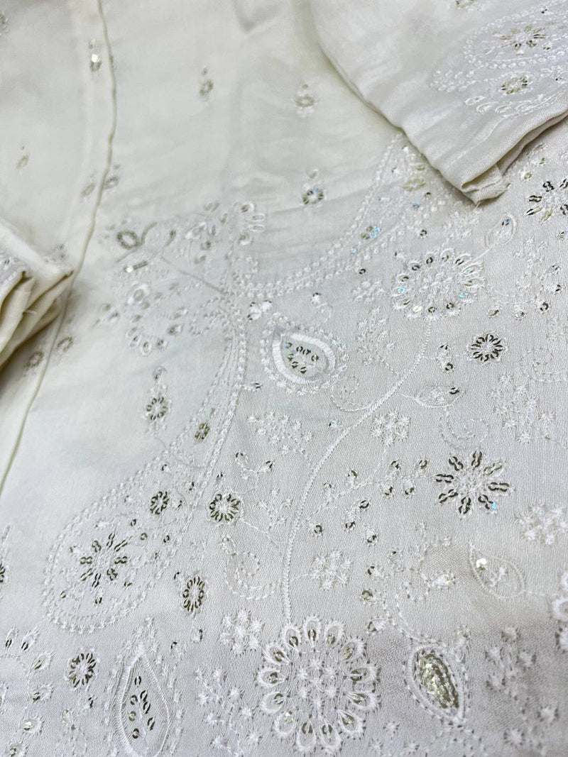 Premium Embroidered Chanderi Silk Co-ord Set for Women – Includes Top, Pants & Free Bracelet