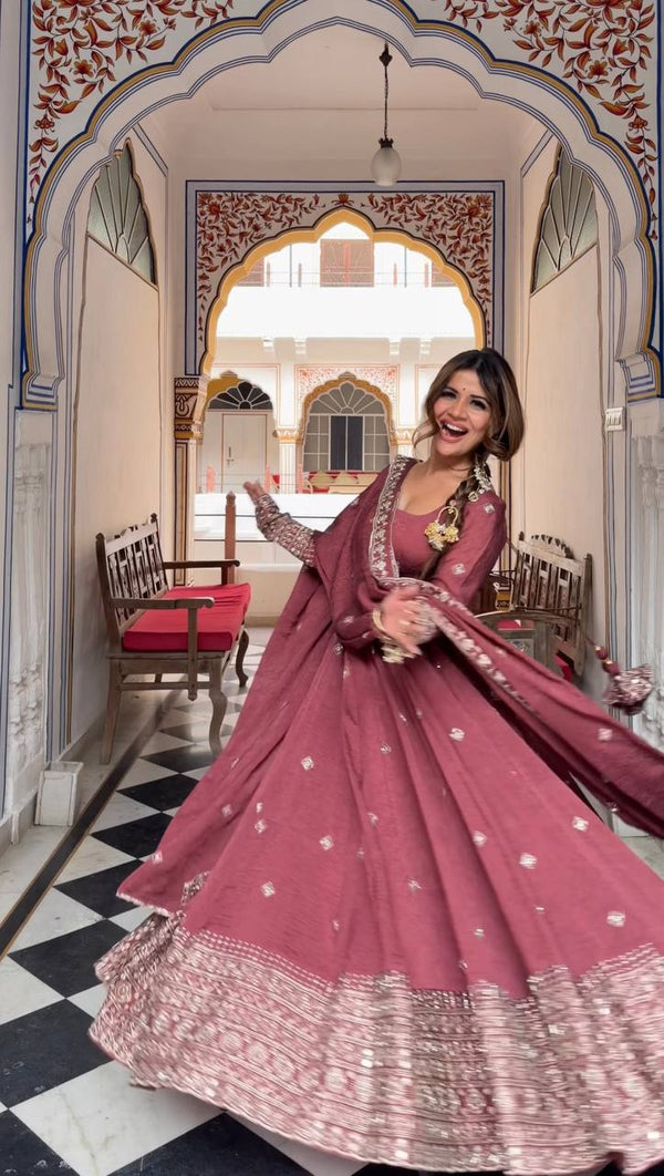 Ivory Chanderi Elegance Ensemble